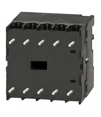 MA05-P-1024AC | Micro Contattore 3 poli NO, 2,2kW 5A AC3, 12A AC1 contatto aux.1/ NO, bobina 24VAC. Montaggio su PCB.